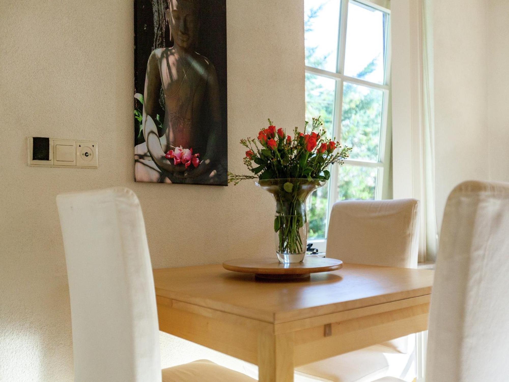 Quaint Apartment In Oostkapelle Zealand With Terrace Exterior foto