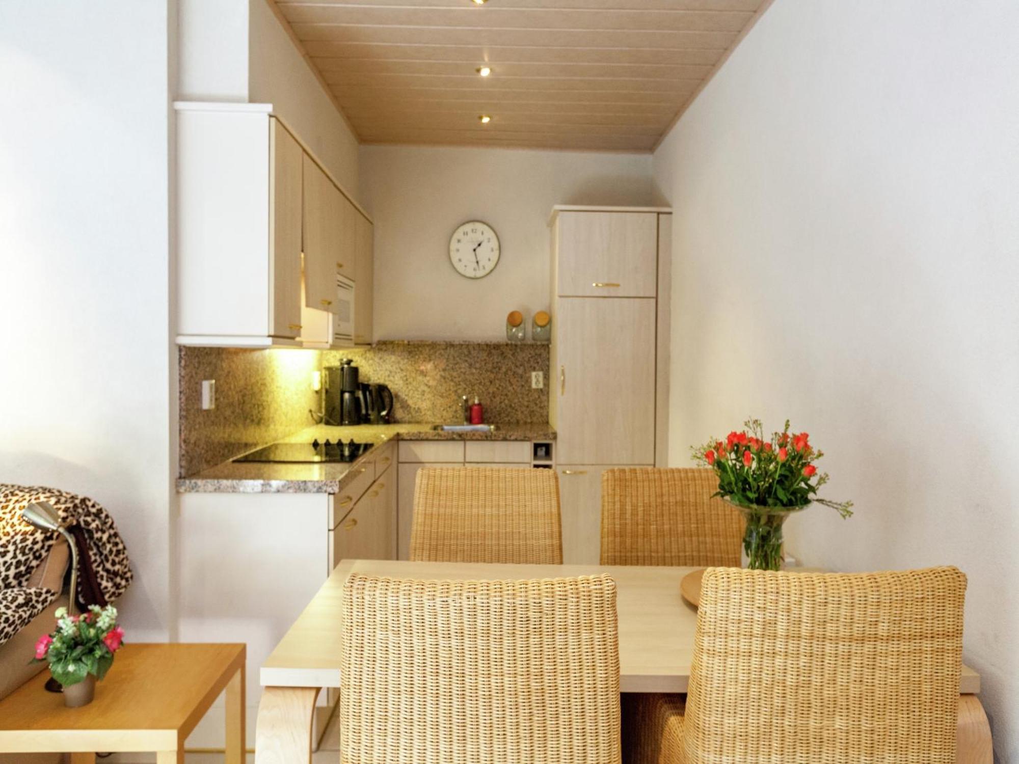 Quaint Apartment In Oostkapelle Zealand With Terrace Exterior foto